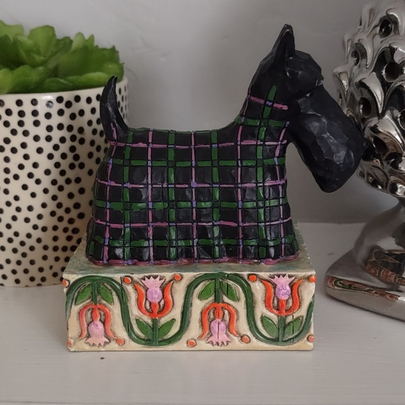 Jim Shore Scotty Dog Figurine - Picture 4 of 7